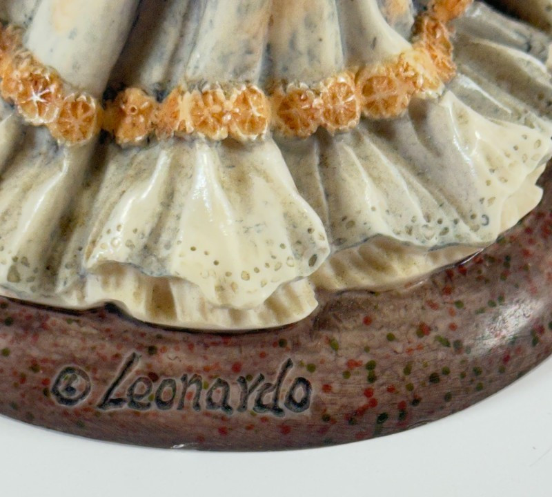 The Leonardo Collection “Summer Bouquet” 1994 Figurine - 8.5” Tall - Image 6