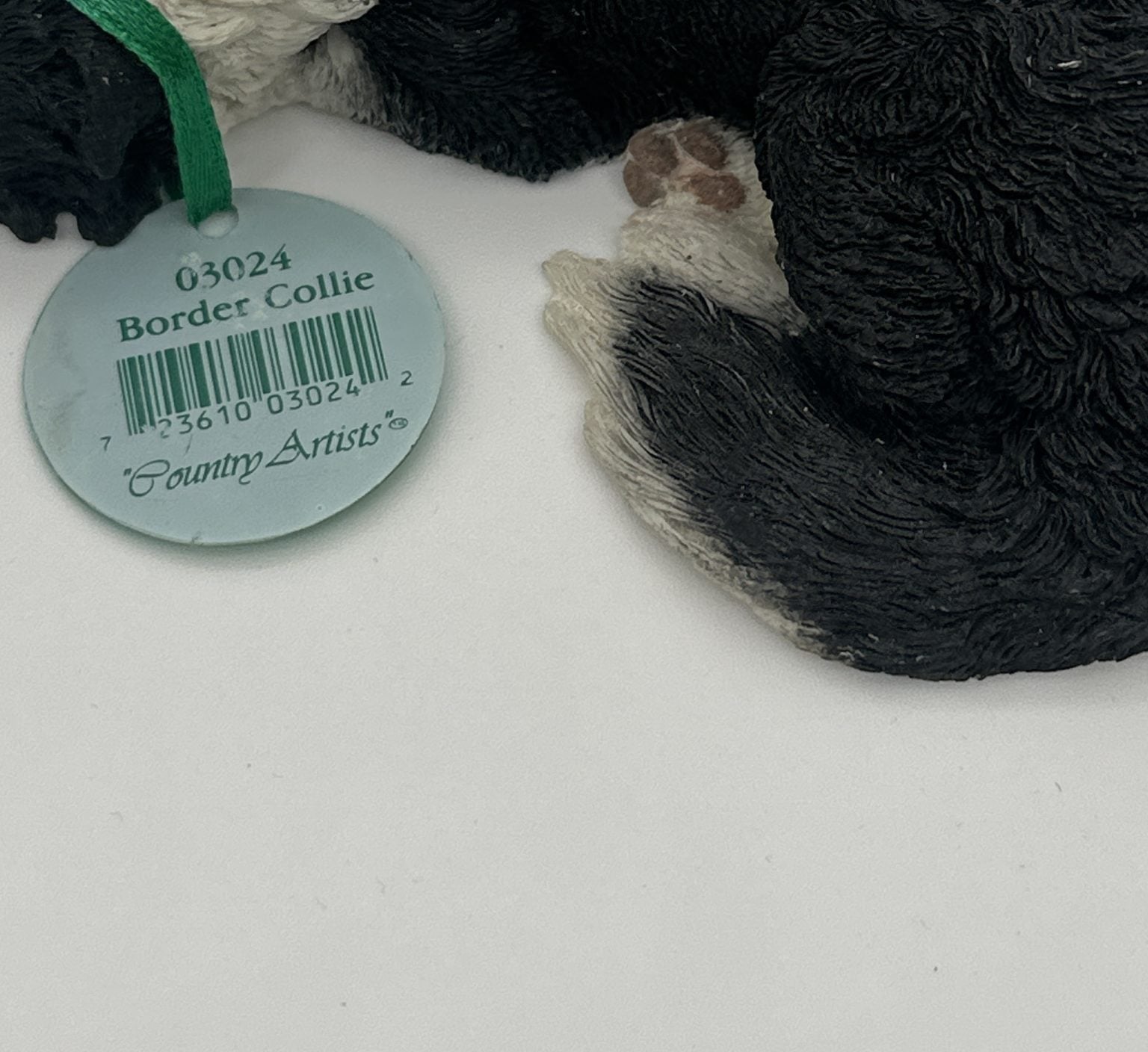 Best in Show Black & White Border Collie Ornament approx 10cm - Image 9