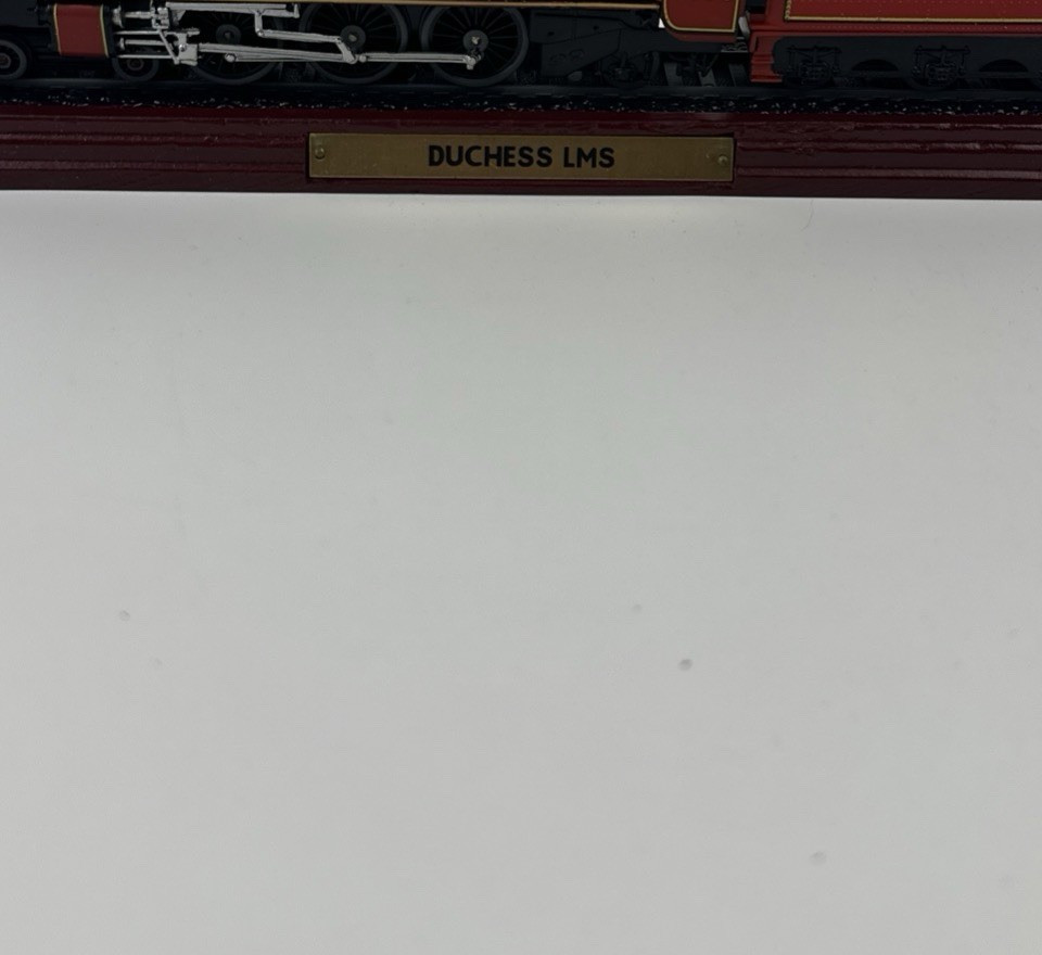 Atlas Editions Duchess Of Sutherland Locomotive Static Model Train 3904402 - Image 8