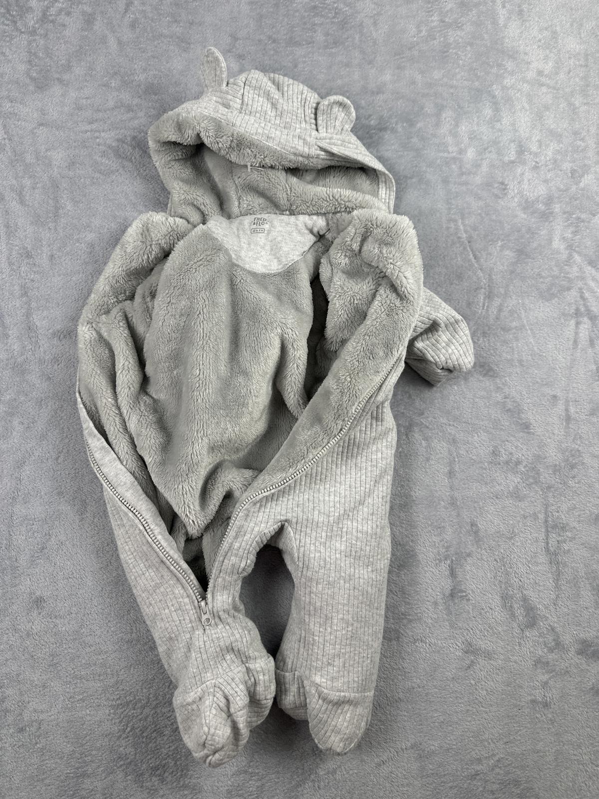 Fred & Flo Grey Baby Snowsuit Romper 6-9 Months Warm Winter Pram Suit - Image 5